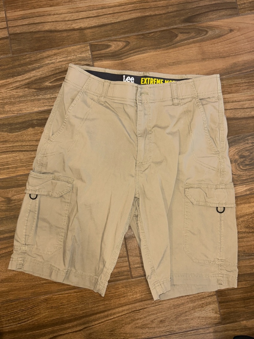 Lee Men's Khaki Cargo Shorts - Classic Tan W32